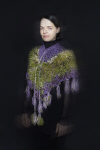 1_Portraet_af_Molly_Haslund_2022_Fotograf_Jenny-Sundby_JPEGJPEG-200x300